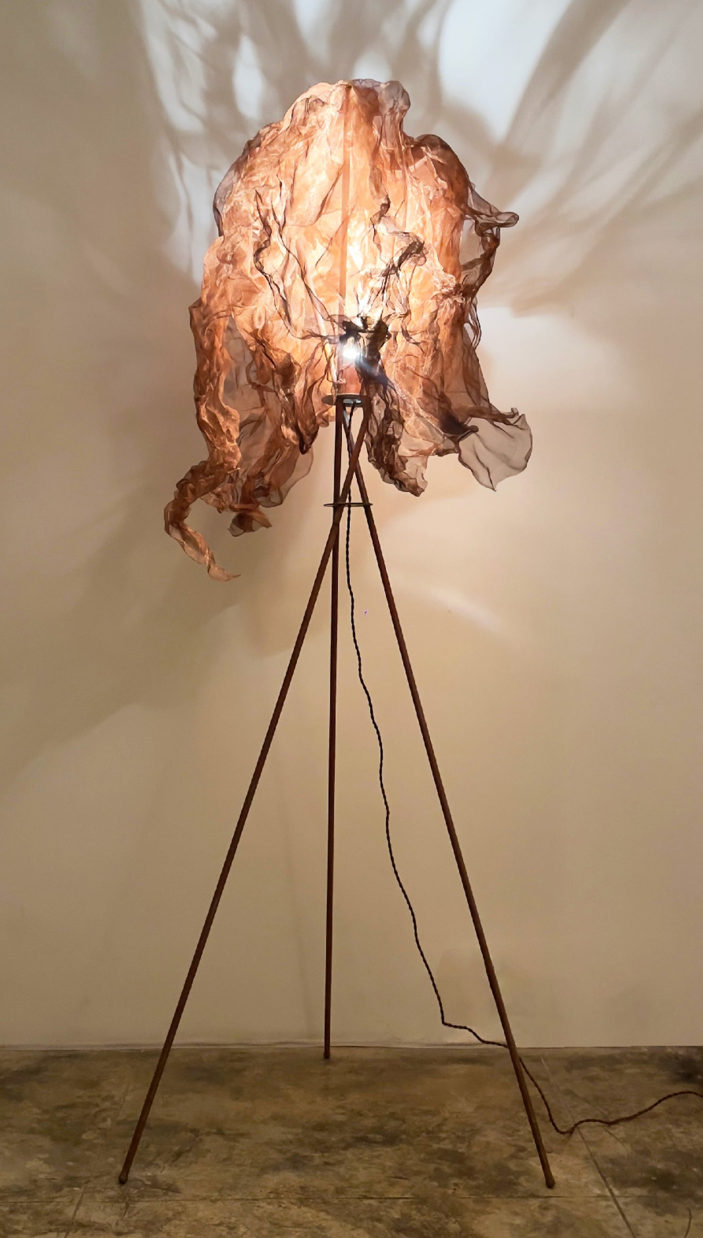 VANDANA LAMP